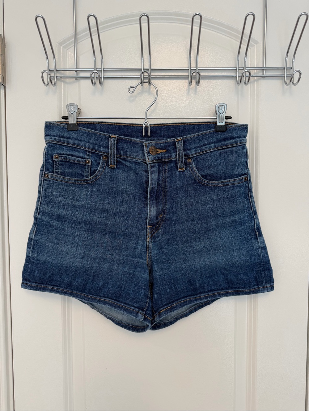 Levi’s High-Rise Dark Blue Denim Women’s Shorts